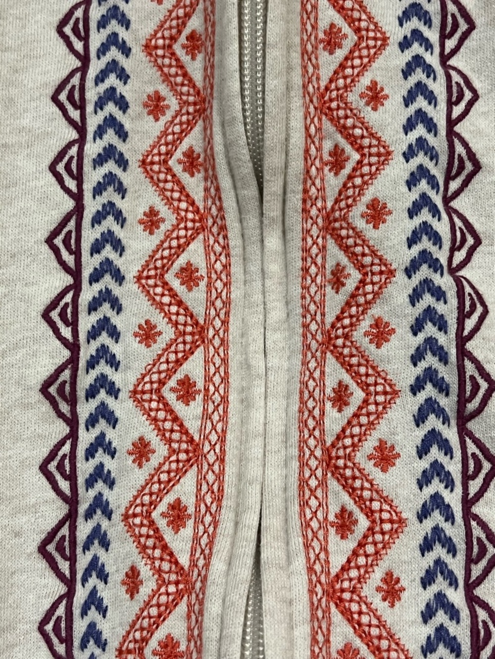 Roxy Girls Light Cream Zip Hoodie with Red & Purple Embroidered Trim Size 14/16 - Picture 3 of 5